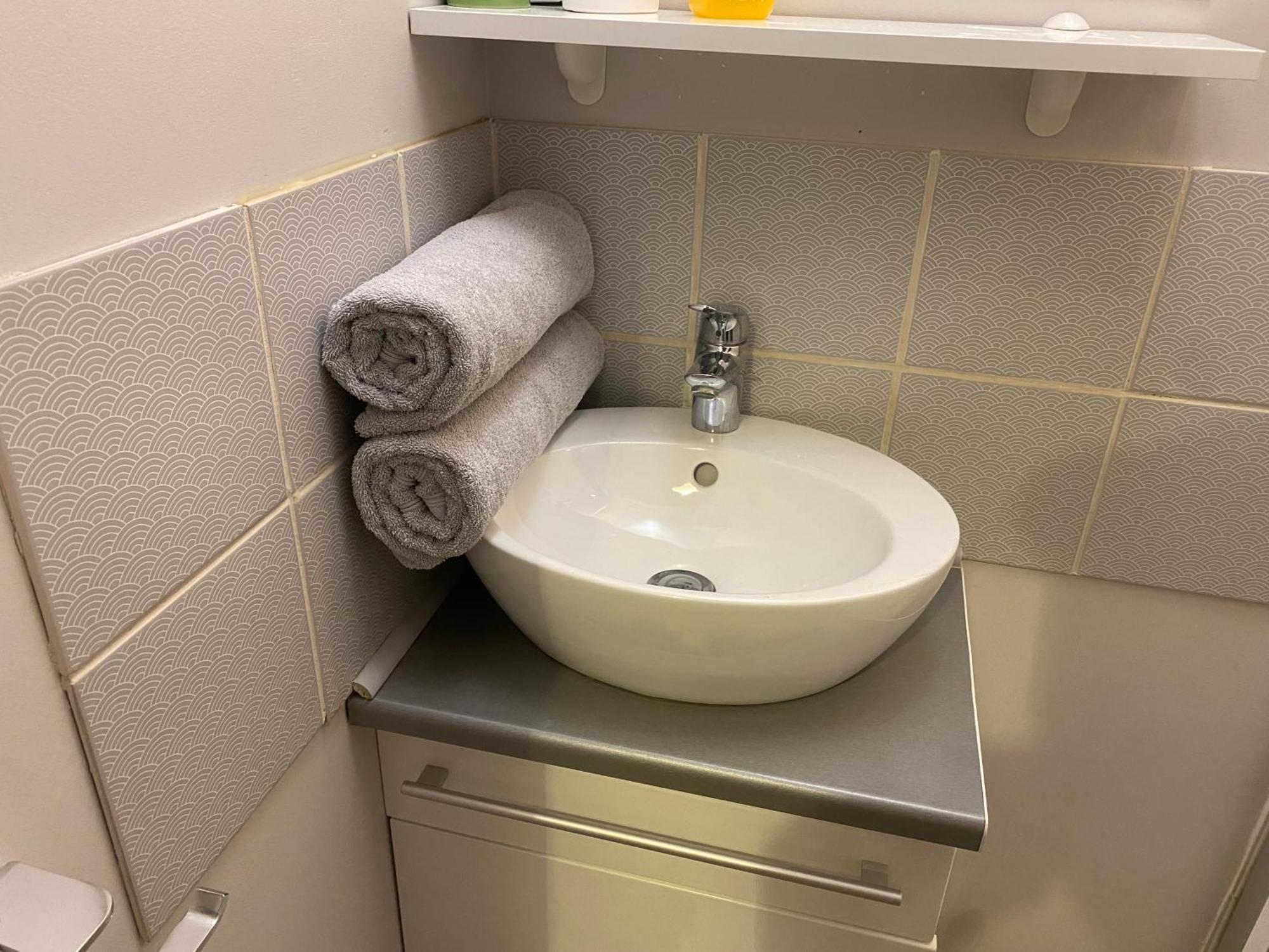 Sympathique logement en rez-de-chaussé, de 21m 2 Beauvais Esterno foto
